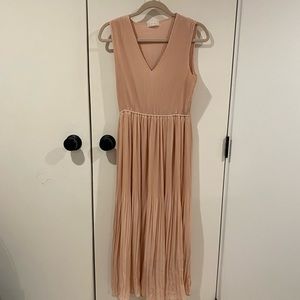 Oak and Fort Pleated midi dress size large
